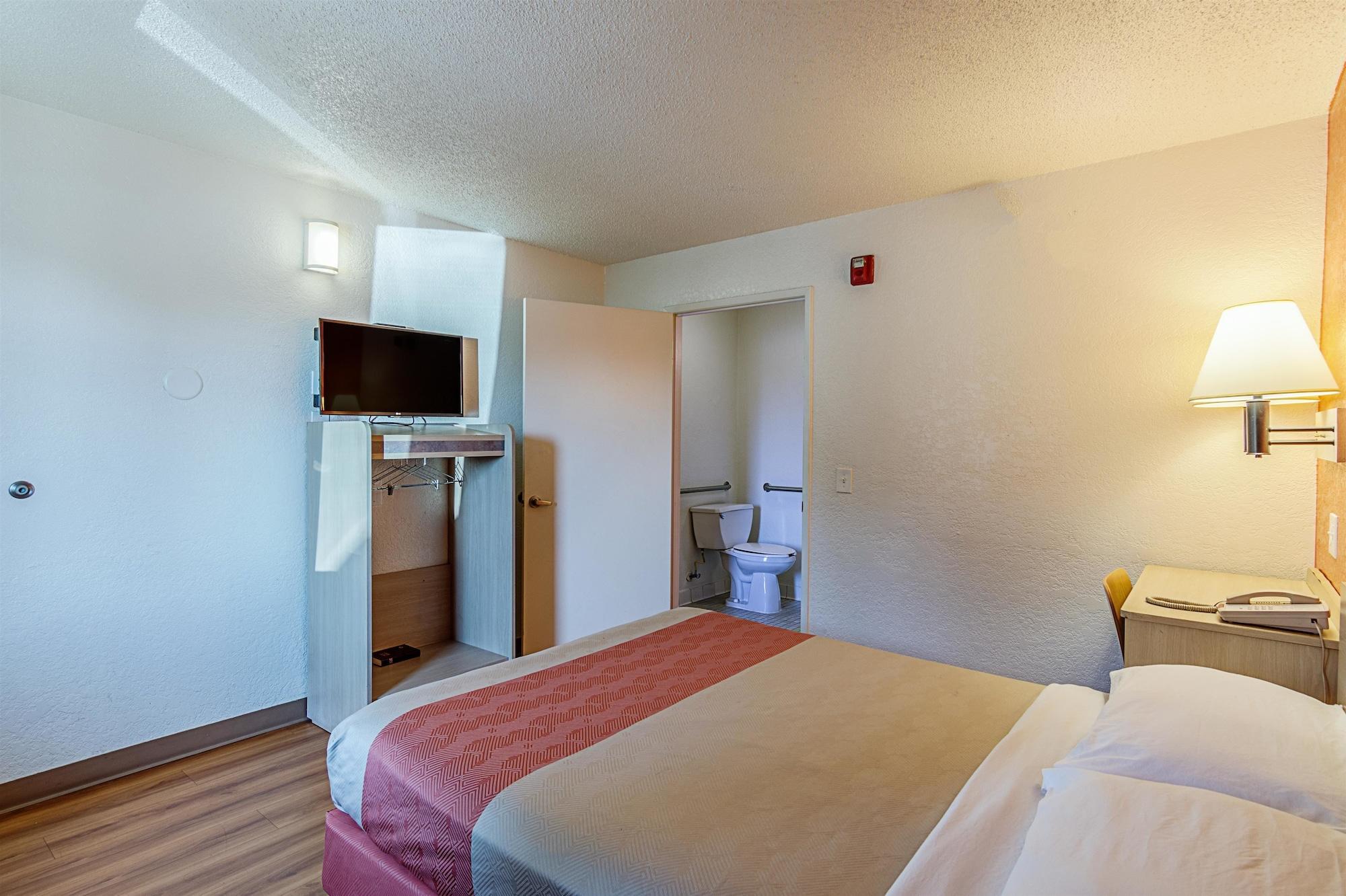 Park Inn By Radisson, Modesto Exteriér fotografie